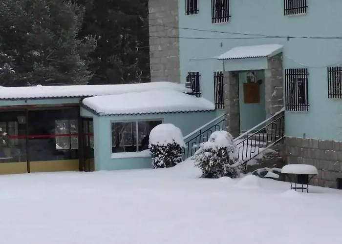 アパート La Vista De Gredos ナバレドンダ・デ・グレドス